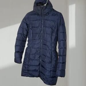 The North Face 650-Fill Down Puffer Coat–Navy Blue (Women’s XS)